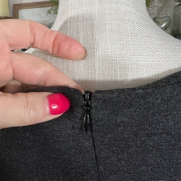 Trina Turk Three Quarter Sleeve Lined Gray Sheath Dress With Defined Waist - Picture 13 of 16